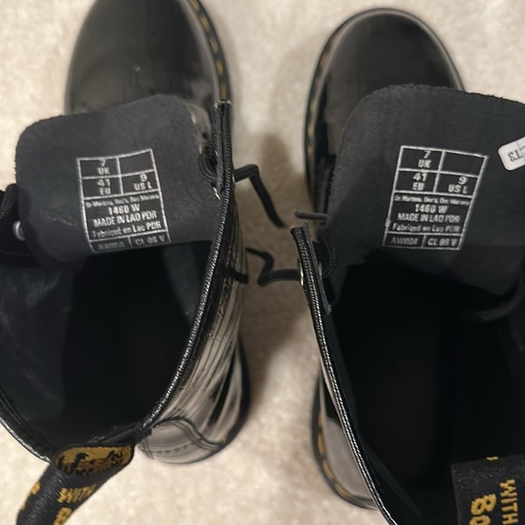 DR MARTENS Women's 1460 Patent Leather Crocodile Print Boots, Size US 9 - Picture 9 of 10